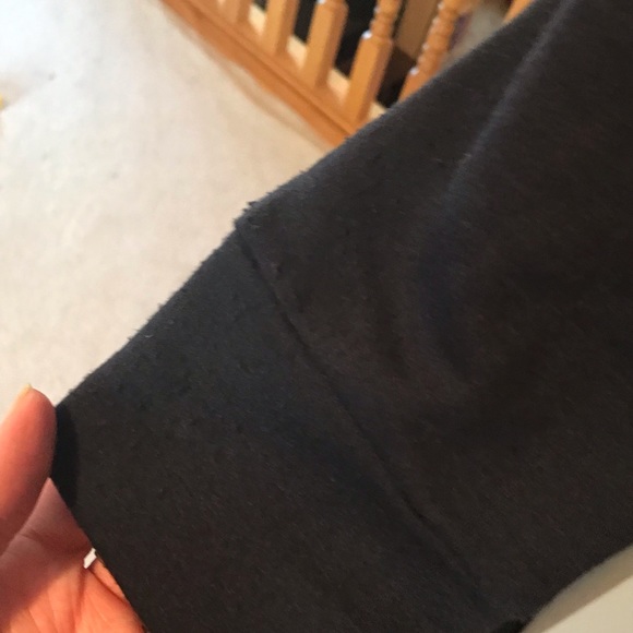 Bun Maternity Nursing Long Sleeve Crewneck Sweatshirt - Picture 8 of 9